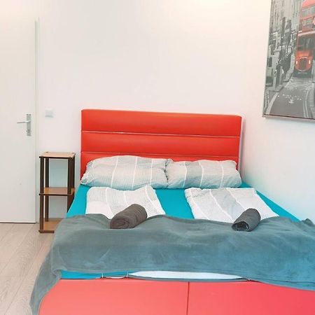 Comfort Triple Room Hn Vienna Exterior photo